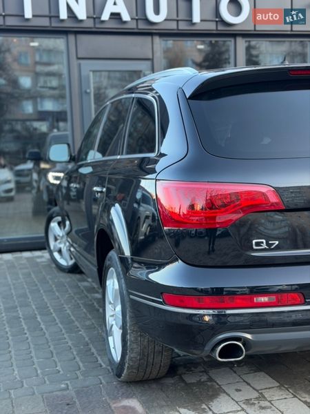 Внедорожник / Кроссовер Audi Q7 2015 в Тернополе