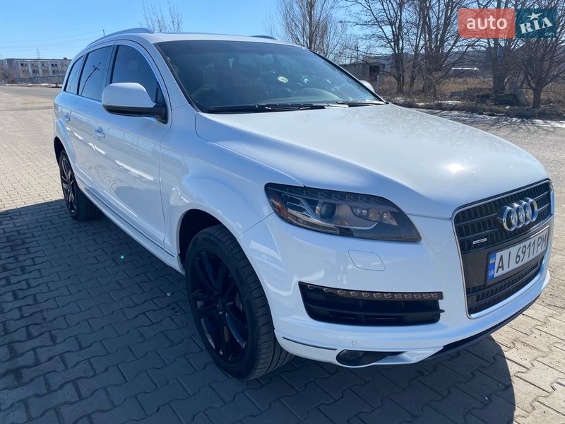Позашляховик / Кросовер Audi Q7 2014 в Борисполі