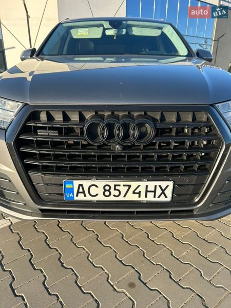Внедорожник / Кроссовер Audi Q7 2015 в Луцке