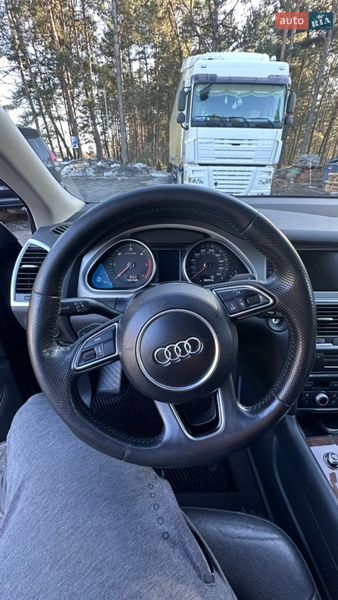 Позашляховик / Кросовер Audi Q7 2012 в Маневичах