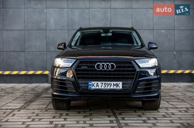 Позашляховик / Кросовер Audi Q7 2016 в Житомирі