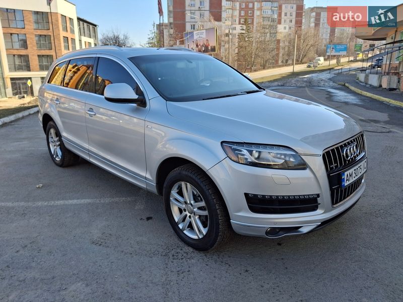 Внедорожник / Кроссовер Audi Q7 2013 в Тернополе