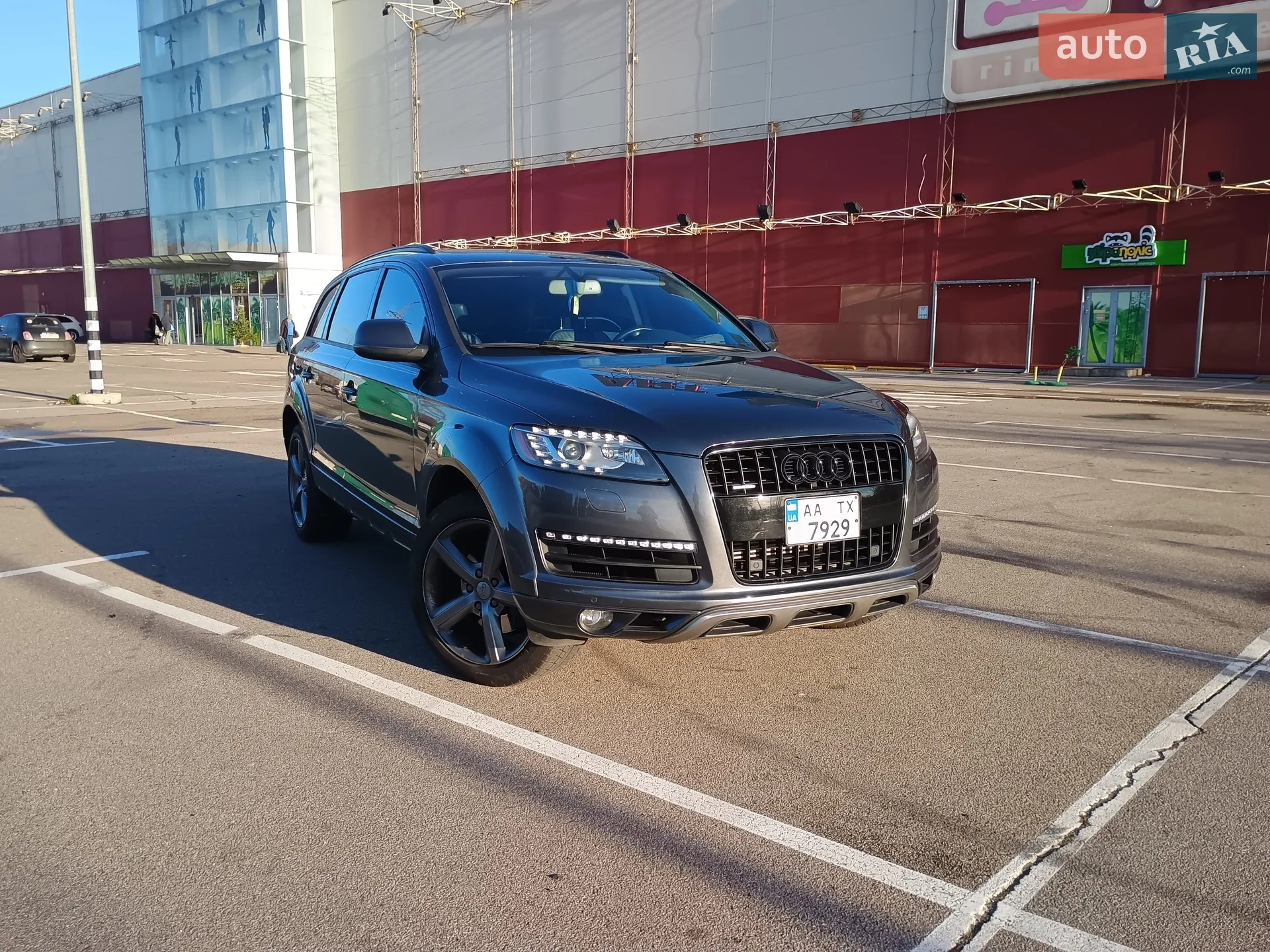2015 Audi Q7 - фото 1