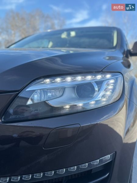 Внедорожник / Кроссовер Audi Q7 2011 в Николаеве