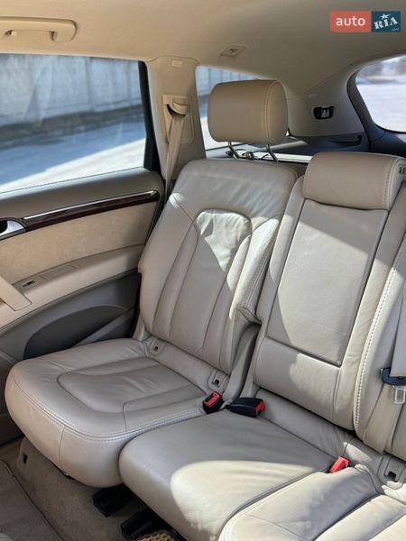 Внедорожник / Кроссовер Audi Q7 2011 в Николаеве