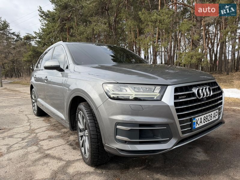 Позашляховик / Кросовер Audi Q7 2016 в Охтирці