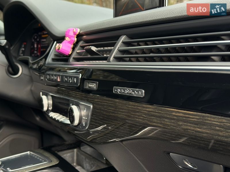 Позашляховик / Кросовер Audi Q7 2016 в Охтирці