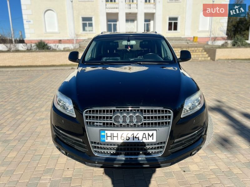 Позашляховик / Кросовер Audi Q7 2008 в Білгороді-Дністровському
