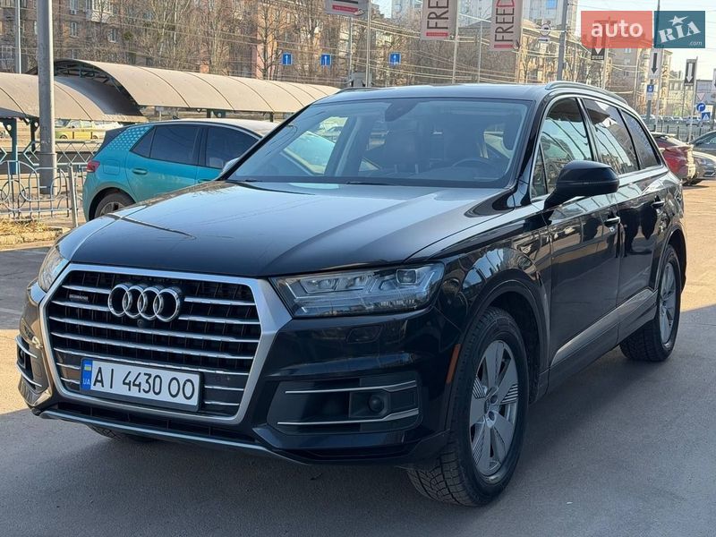 Позашляховик / Кросовер Audi Q7 2018 в Києві