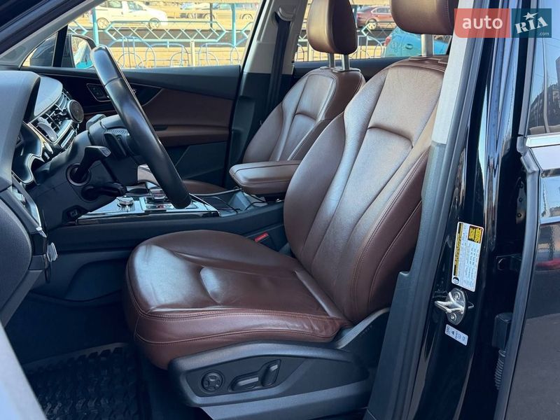 Позашляховик / Кросовер Audi Q7 2018 в Києві