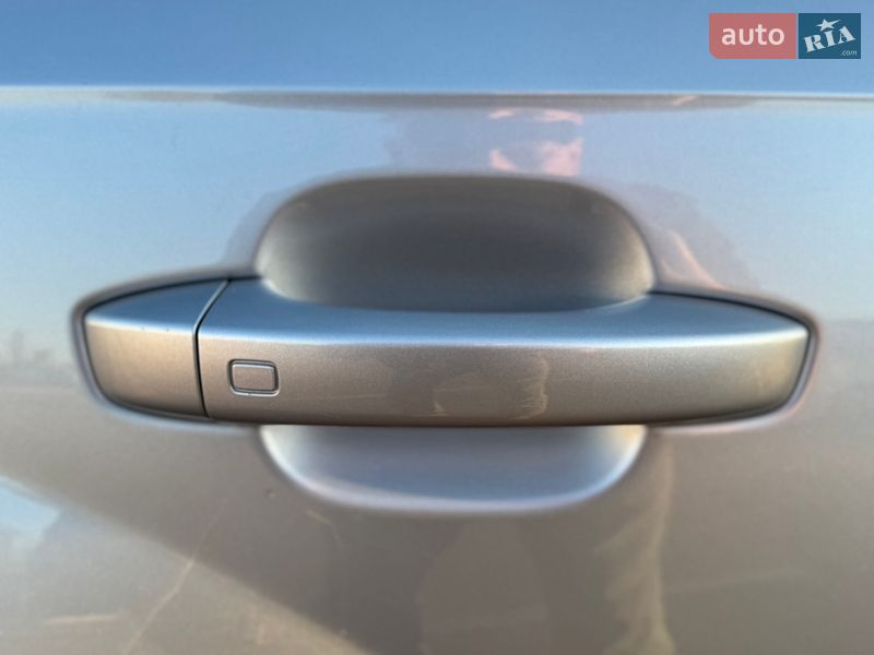 Позашляховик / Кросовер Audi Q7 2017 в Житомирі