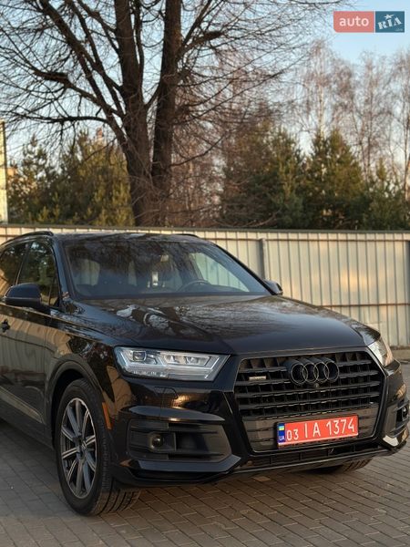 Внедорожник / Кроссовер Audi Q7 2017 в Луцке