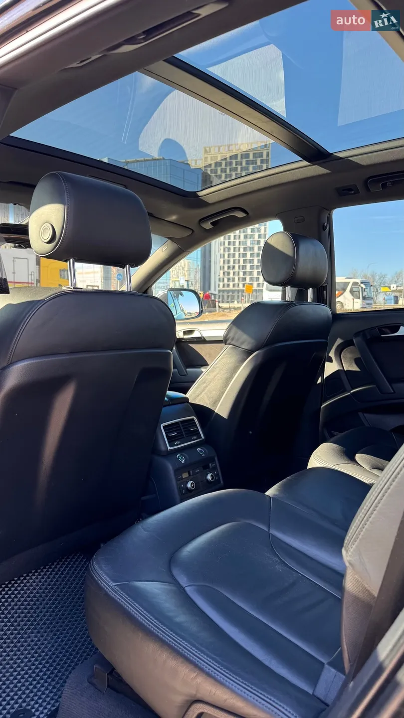 2010 Audi Q7 - мініатюра 12