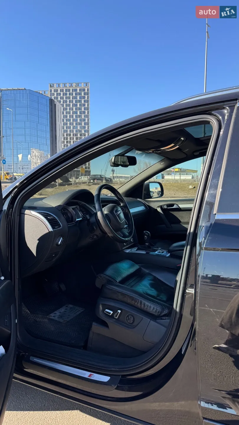 2010 Audi Q7 - мініатюра 16