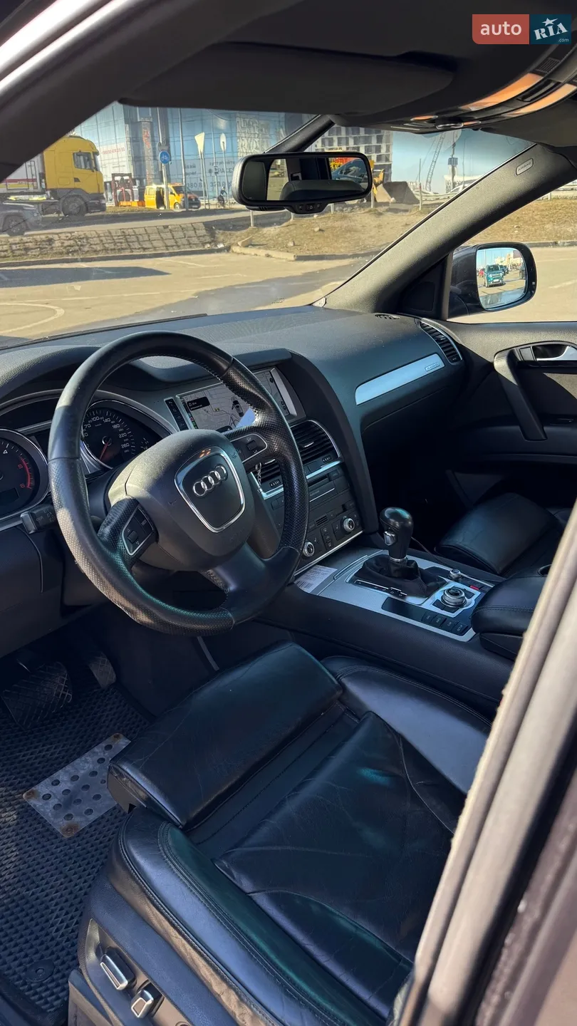 2010 Audi Q7 - мініатюра 17