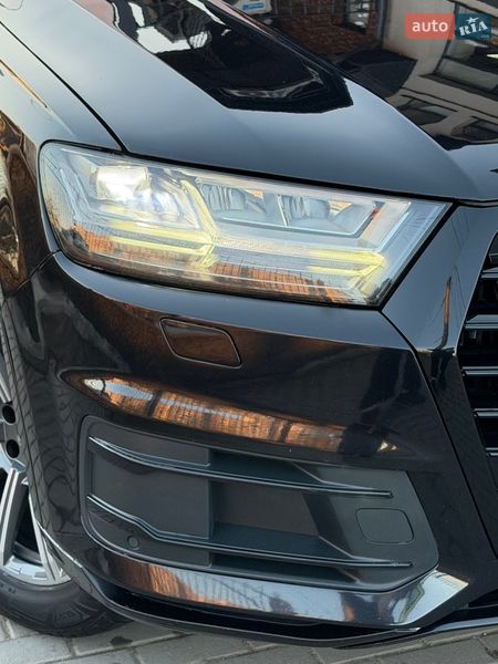 Внедорожник / Кроссовер Audi Q7 2017 в Белой Церкви