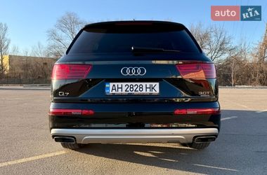 Внедорожник / Кроссовер Audi Q7 2017 в Киеве
