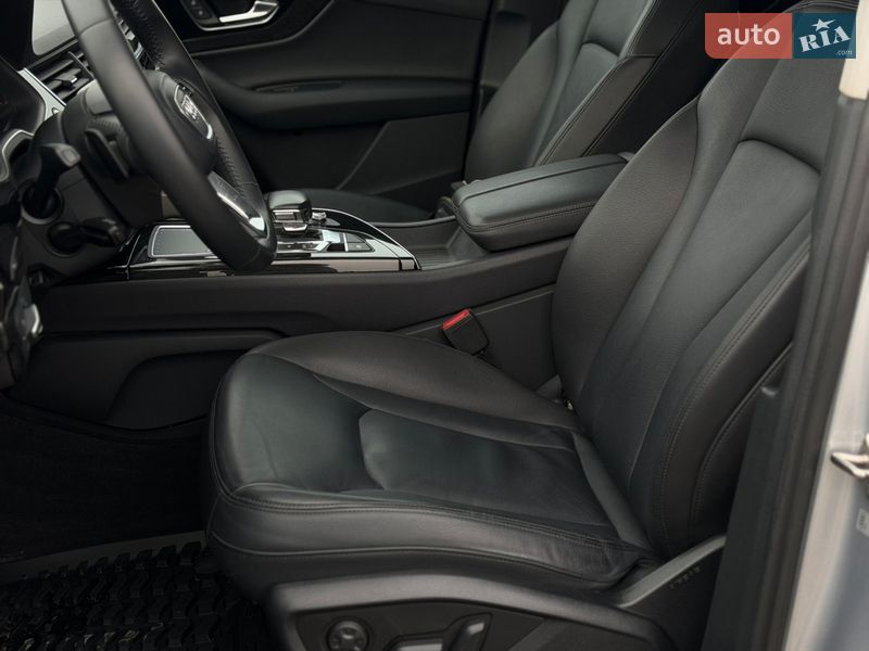 Внедорожник / Кроссовер Audi Q7 2018 в Виннице
