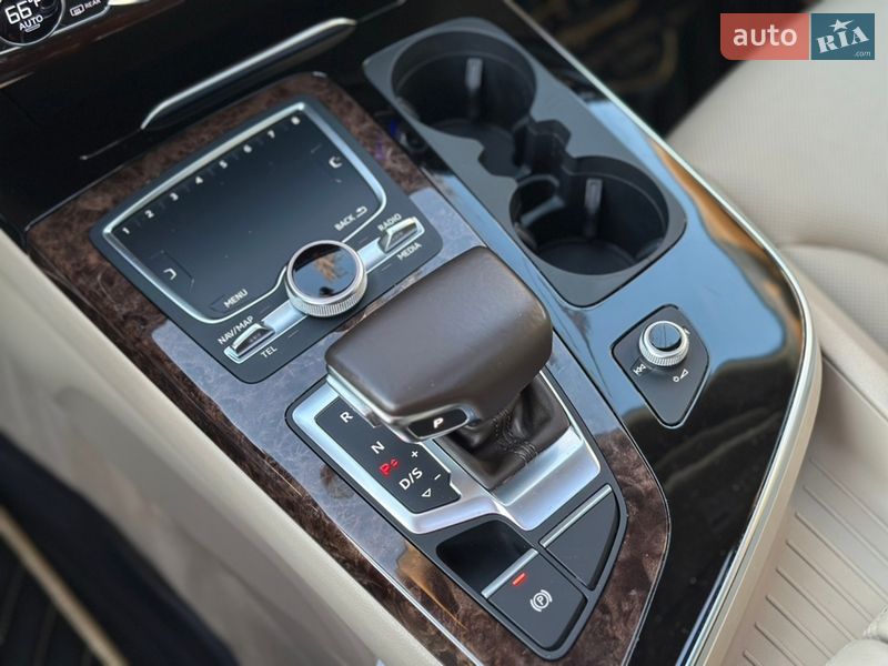 Позашляховик / Кросовер Audi Q7 2018 в Харкові фото 40 Позашляховик / Кросовер Audi Q7 2018 в Харкові