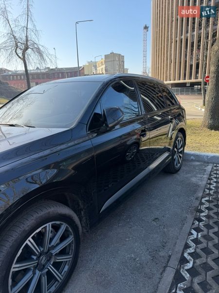 Внедорожник / Кроссовер Audi Q7 2016 в Харькове