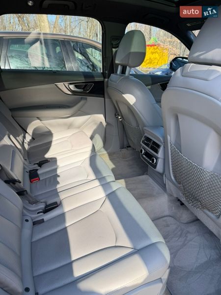 Внедорожник / Кроссовер Audi Q7 2016 в Харькове