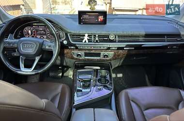 Внедорожник / Кроссовер Audi Q7 2016 в Межгорье