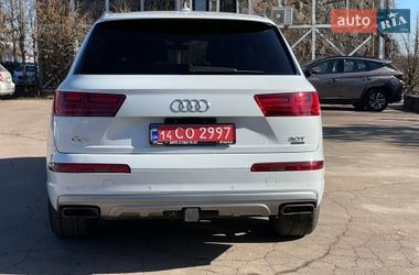 Позашляховик / Кросовер Audi Q7 2018 в Івано-Франківську