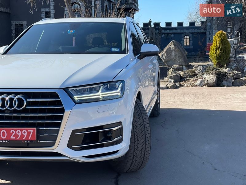 Внедорожник / Кроссовер Audi Q7 2018 в Ивано-Франковске