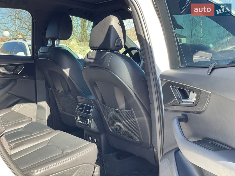 Внедорожник / Кроссовер Audi Q7 2018 в Ивано-Франковске