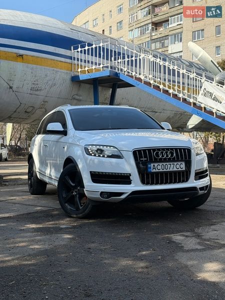 Внедорожник / Кроссовер Audi Q7 2009 в Луцке