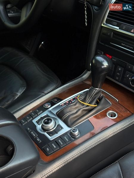 Внедорожник / Кроссовер Audi Q7 2009 в Луцке