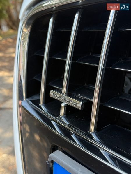 Внедорожник / Кроссовер Audi Q7 2009 в Луцке