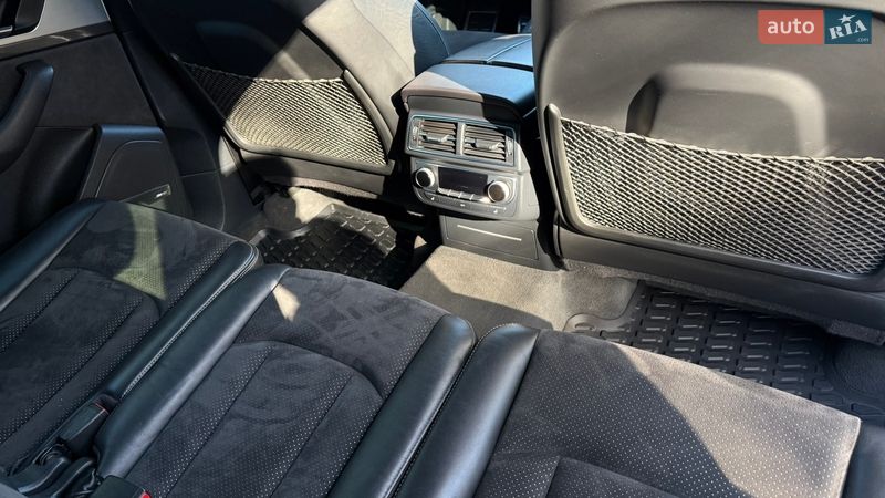 Внедорожник / Кроссовер Audi Q7 2017 в Киеве