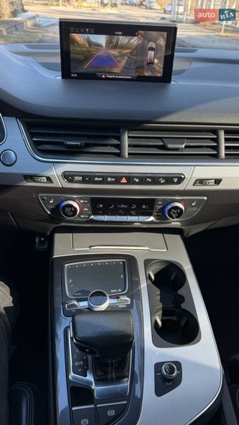 Внедорожник / Кроссовер Audi Q7 2017 в Киеве