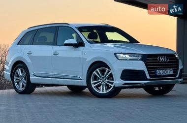 Внедорожник / Кроссовер Audi Q7 2017 в Черновцах