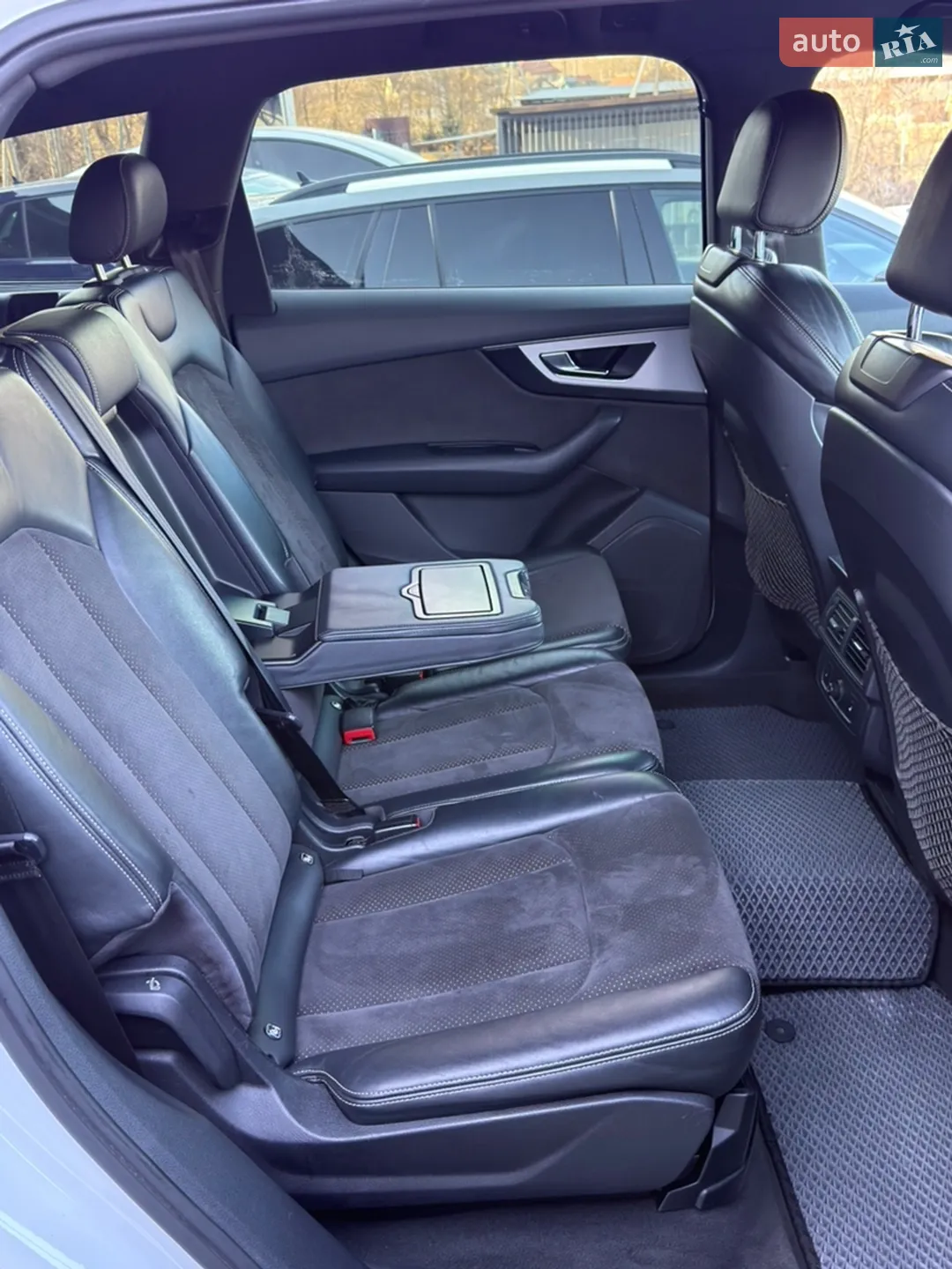 2017 Audi Q7 - мініатюра 18