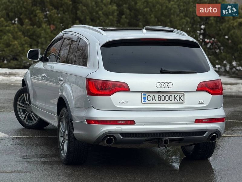 Внедорожник / Кроссовер Audi Q7 2010 в Киеве