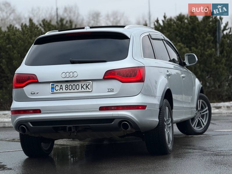 Внедорожник / Кроссовер Audi Q7 2010 в Киеве