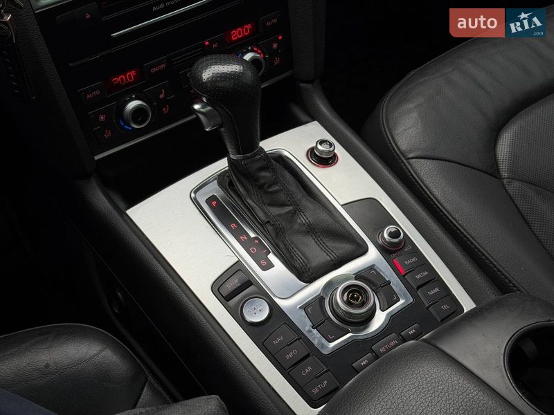 Внедорожник / Кроссовер Audi Q7 2010 в Киеве