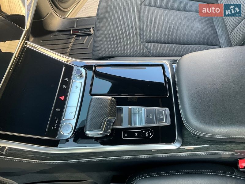 Внедорожник / Кроссовер Audi Q7 2020 в Тернополе