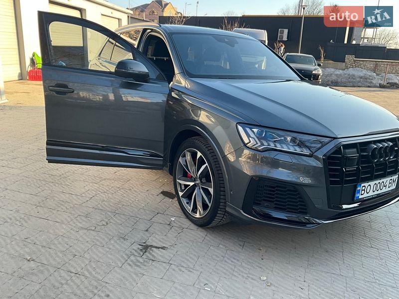 Внедорожник / Кроссовер Audi Q7 2020 в Тернополе