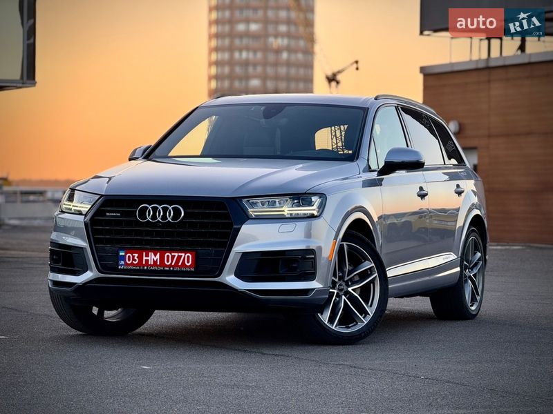 Позашляховик / Кросовер Audi Q7 2017 в Києві