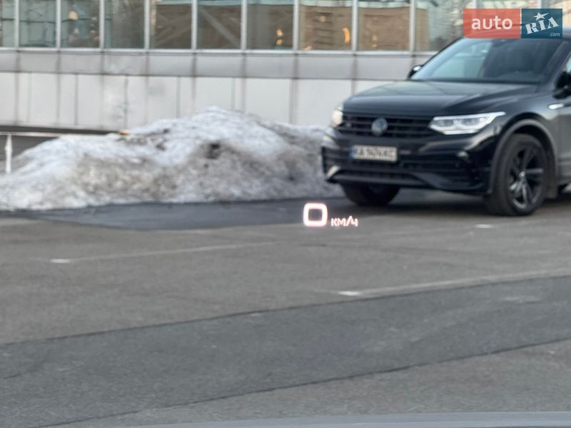 Позашляховик / Кросовер Audi Q7 2017 в Києві