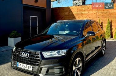 Внедорожник / Кроссовер Audi Q7 2017 в Киеве