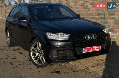Внедорожник / Кроссовер Audi Q7 2018 в Ровно