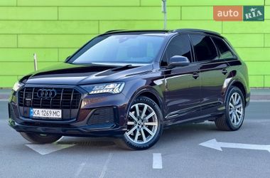 Внедорожник / Кроссовер Audi Q7 2022 в Киеве
