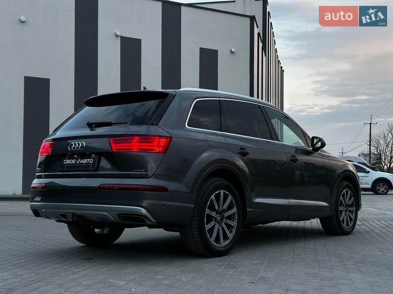 Позашляховик / Кросовер Audi Q7 2019 в Львові