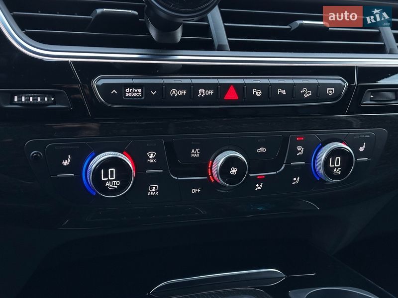 Позашляховик / Кросовер Audi Q7 2019 в Львові