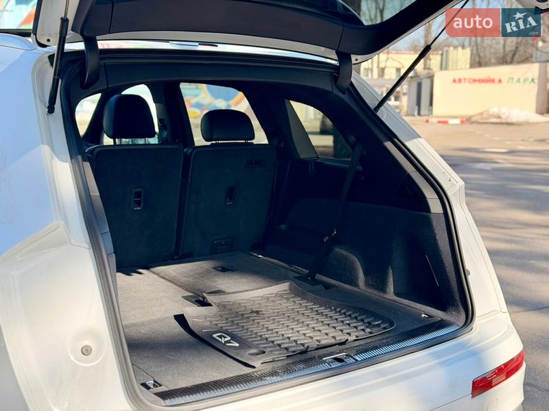 Внедорожник / Кроссовер Audi Q7 2018 в Харькове