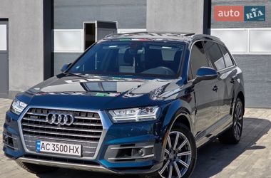 Позашляховик / Кросовер Audi Q7 2018 в Луцьку